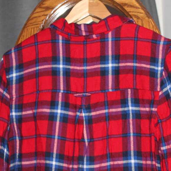 American Eagle Boyfriend Fit Flannel - Picture 9 of 9